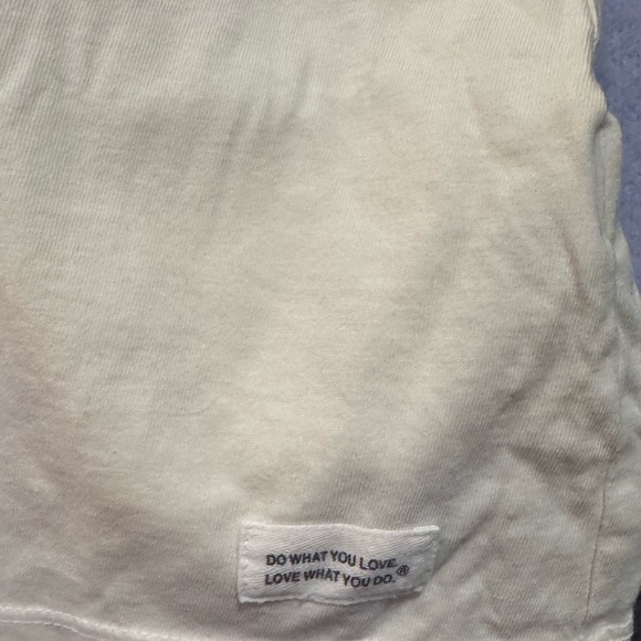 Life is Good. Women's Tribal Cardinal LS Crusher Tee, Putty White Size XL - Picture 4 of 5